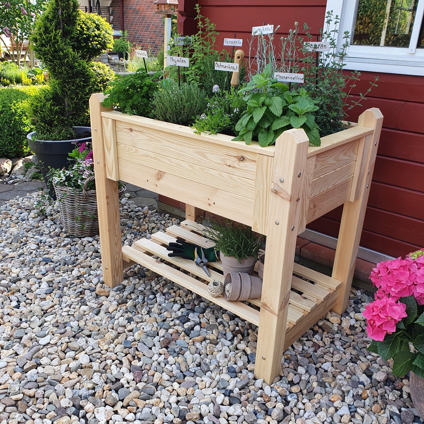 Hochbeet / Kräuterbeet, klein und massiv, Holz, natur